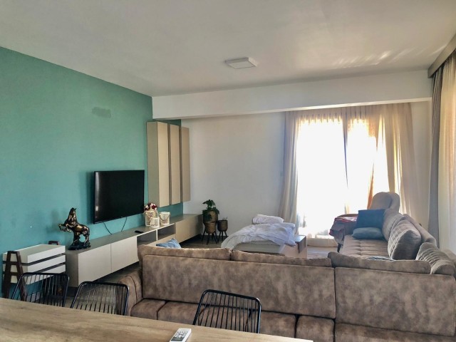 Mağusa Yeniboğaziçi bölgesinde full eşyalı Satılık 2+1 Penthouse ‼️