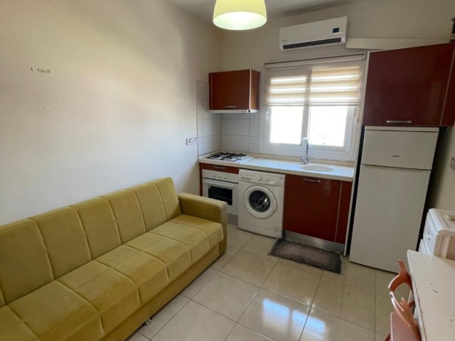 1+1 apartment for rent on Salamis Street in Famagusta, 10 minutes walking distance to Daü ‼️Temmuz e
