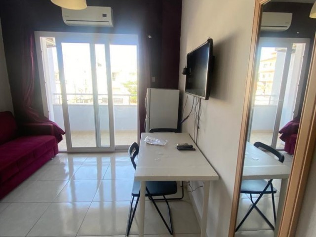 1+1 apartment for rent on Salamis Street in Famagusta, 10 minutes walking distance to Daü ‼️Temmuz end of July 