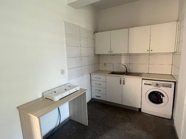 1+1 FURNISHED FLAT WITH ANNUAL CASH PAYMENT, 3 MIN WALKING DISTANCE TO EMU