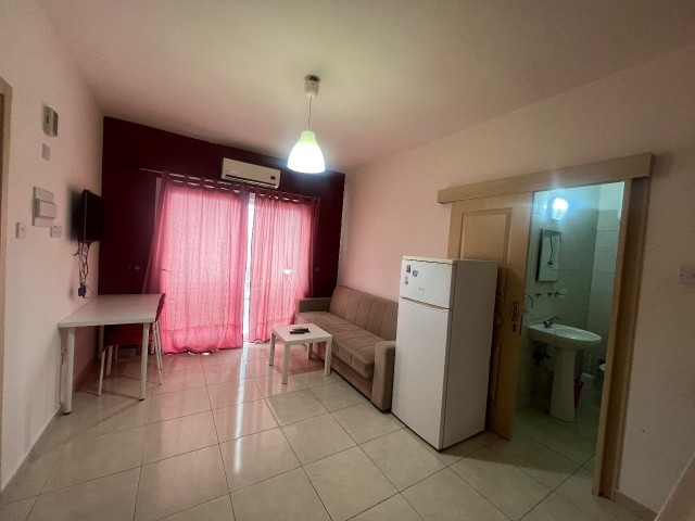 FLAT FOR RENT ON SALAMIS STREET, 10 MINUTES FROM THE SCHOOL, 10 months payment