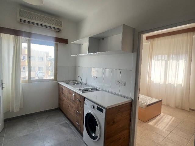 Yearly rental flat with all white goods, 3 minutes walking distance from DAÜ