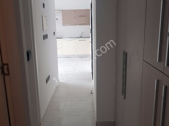 2+1 Flat for SALE (FOR SALE) in Twin Towers in Kyrenia Center, (Immediate Deed, TURNKEY)! ** 