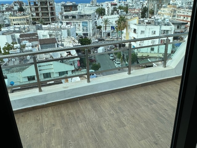 3 BEDROOM PENTHOUSE FOR RENT in Kyrenia Center! NO COMMISSION!!