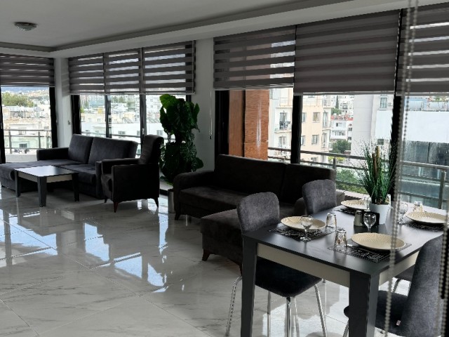 3 BEDROOM PENTHOUSE FOR RENT in Kyrenia Center! NO COMMISSION!!