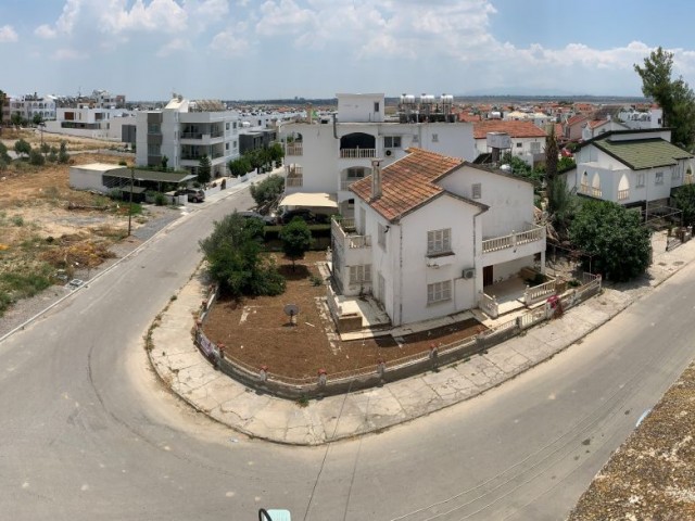 Lefkoşa - Yenikent'te 520 m2 Kaçırılmaz Köşe Arsa Fırsatı!