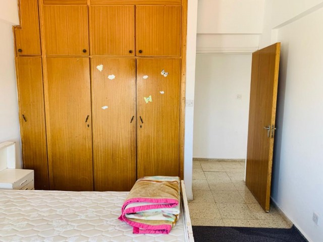 (*No Commission) 3+1 Flat at Walking Distance to Bus Services and DEREBOYU-the Center of Shopping and Social Life in Nicosia!