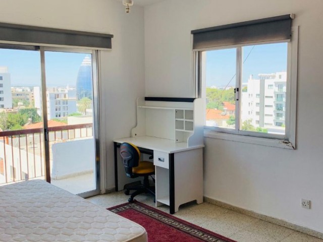 (*No Commission) 3+1 Flat at Walking Distance to Bus Services and DEREBOYU-the Center of Shopping and Social Life in Nicosia!