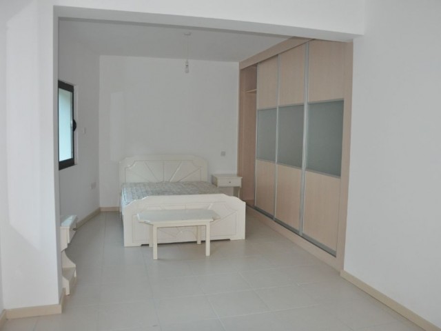 Flat To Rent in Boğaz, Kyrenia