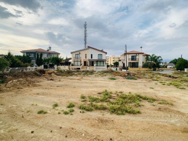 TRIPLEX VILLA PLOT in the Very Center of a Very Decently Located Area in NICOSIA-METEHAN ** 