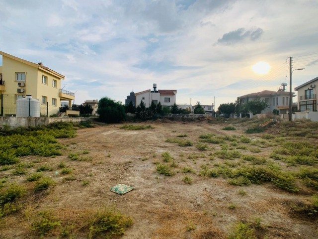 TRIPLEX VILLA PLOT in the Very Center of a Very Decently Located Area in NICOSIA-METEHAN ** 