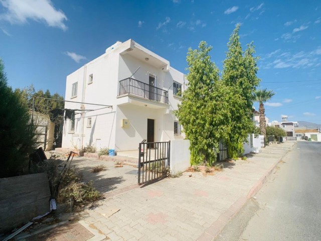 Semi Detached To Rent in Taşkınköy, Nicosia