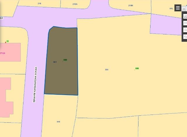 Lefkoşa-Hamitköy'ün EN NEZİH Bölgesinde; Komşu Parselleri Yeşil Alan - %80 İmarlı - 750m2 - EMSALSİZ KÖŞE ARSA!