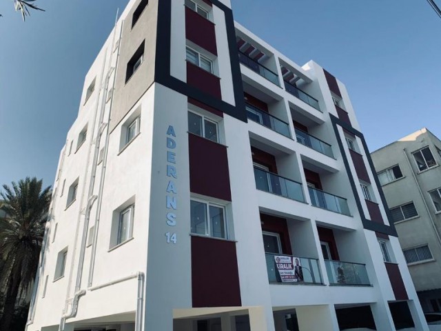 LEFKOŞA-MARMARA'da Asansörlü Yepyeni Apartmanımızın 1. Kat Dairesi İlk Şanslı Kiracısını Bekliyor!