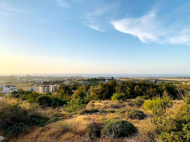 Komplettes Gebäude mit herrlichem Meer - und Naturblick auf dem höchsten Hügel von LEFKE ** 