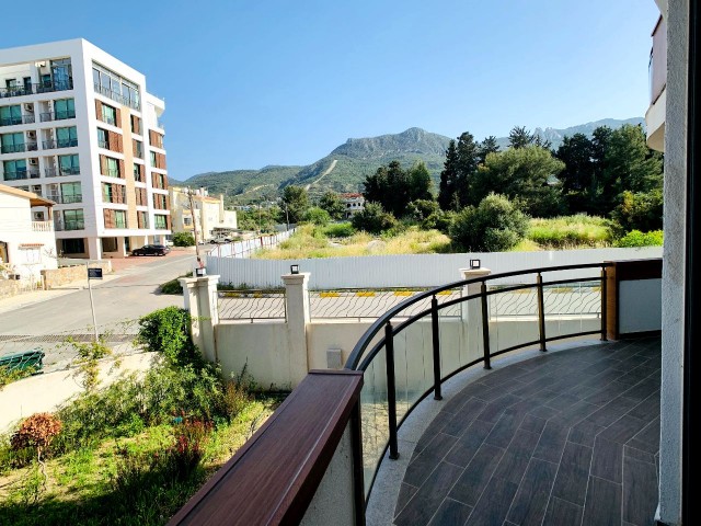 2+1 Apartment mit Bergblick in der schönsten Residenz von Kyrenia, die nicht geschlossen ist (*Bitcoin Zahlungsalternative)! ** 