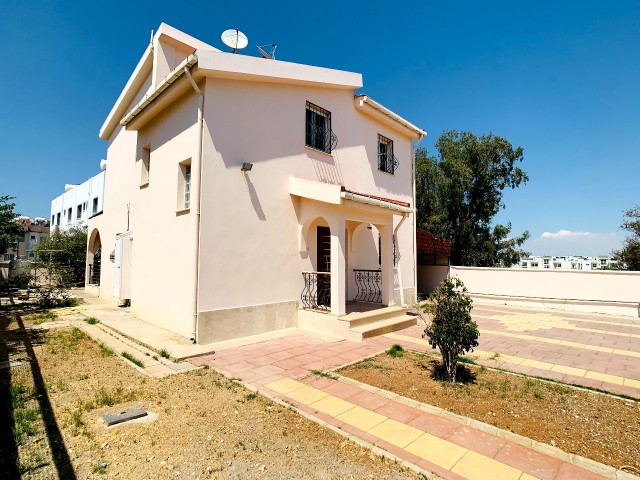 Luxurious Fully Furnished Corner  VILLA (with Fireplace & Central Heating System) FOR RENT in NICOSIA-HAMİTKOY!