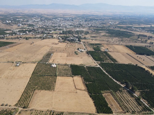 Güzelyurt'un Değeri En Hızlı Yükselen Bölgesinde, Merkez'e 2 dk. Mesafede 14,179 m2 YATIRIM FIRSATI!