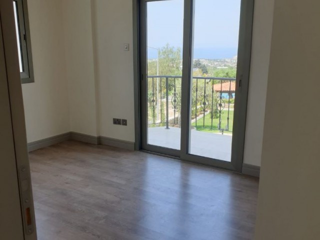 3+1 VILLA MIT POOL IN KYRENIA ZU VERKAUFEN ** 