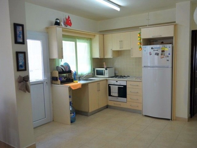 Flat To Rent in Alsancak, Kyrenia