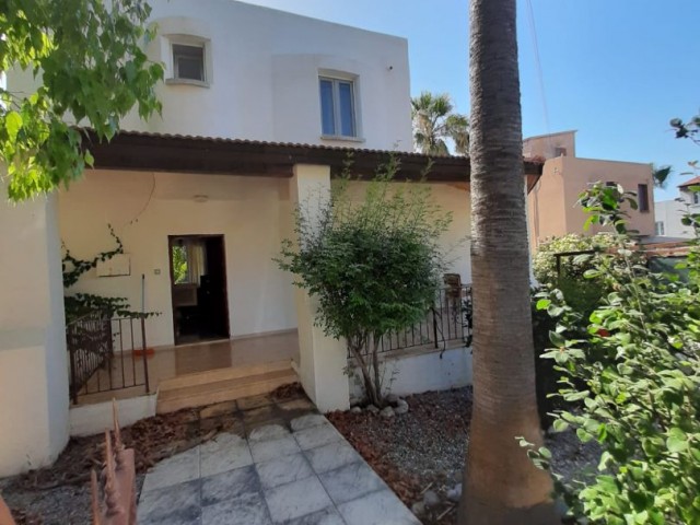 4+1 VILLA ZUM VERKAUF IN KYRENIA ** 