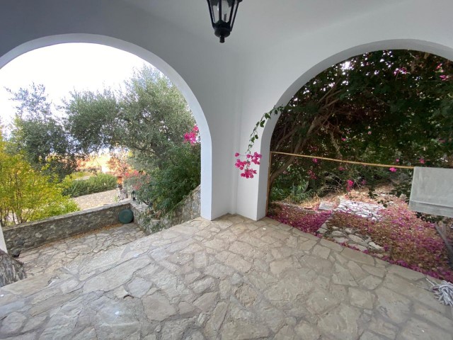 Detached House To Rent in Karmi, Kyrenia