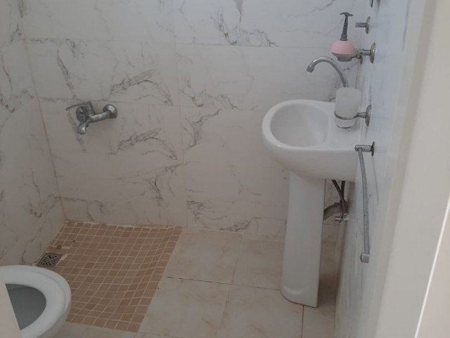 Studio Flat To Rent in Karaoğlanoğlu, Kyrenia