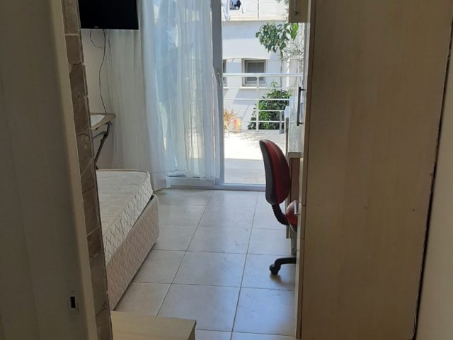 Studio Flat To Rent in Karaoğlanoğlu, Kyrenia