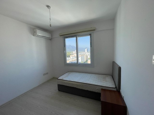 2+1 house for rent in the center of Kyrenia