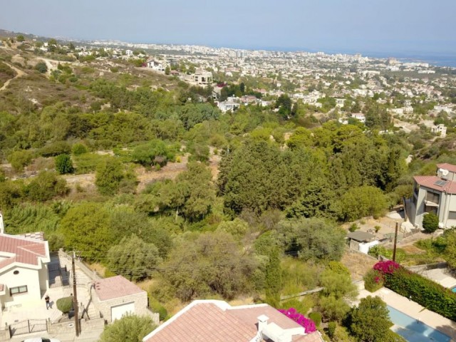 LAND FOR SALE IN BELLAPAIS ** 