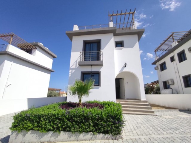 2+ 1 VILLAS FOR SALE IN ESENTEPE ** 