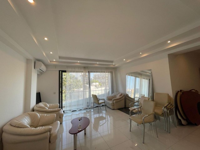 Flat To Rent in Girne Merkez, Kyrenia