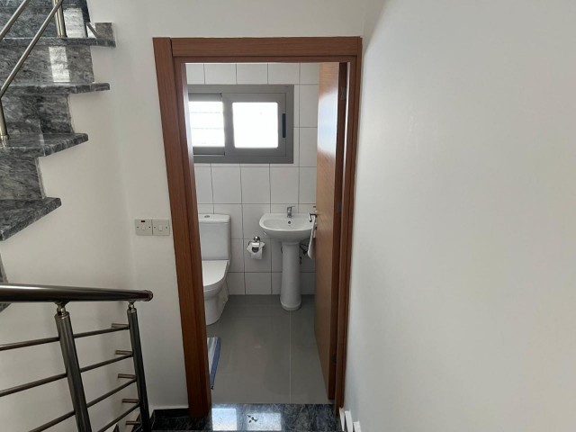 Ozel Havuz Lux 4+1 Villa