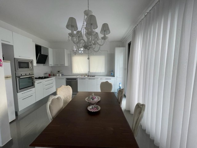  Lux 4+1 Villa Alsancak