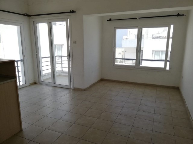 ALSANCAK'TA SATILIK 2+1 DAİRE