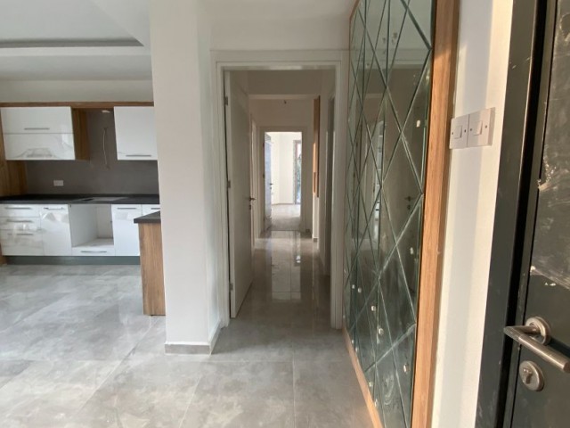 3+1 APARTMENTS FOR SALE IN SMALL KAYMAKLI, LEFKOŞA