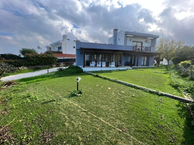 3+1 SEA VILLA FOR SALE IN ESENTEPE