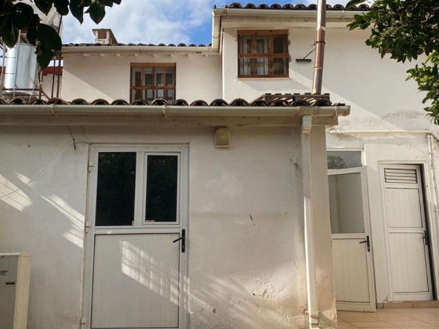 2+1 EINFAMILIENHAUS ZUM VERKAUF IN NIKOSIA