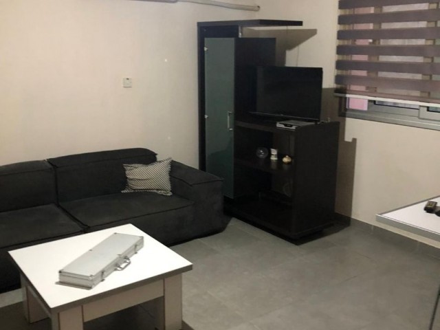 GİRNE MERKEZ'DE SATILIK 1+1 DAİRE