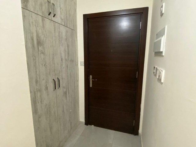 Flat To Rent in Aşağı Girne, Kyrenia