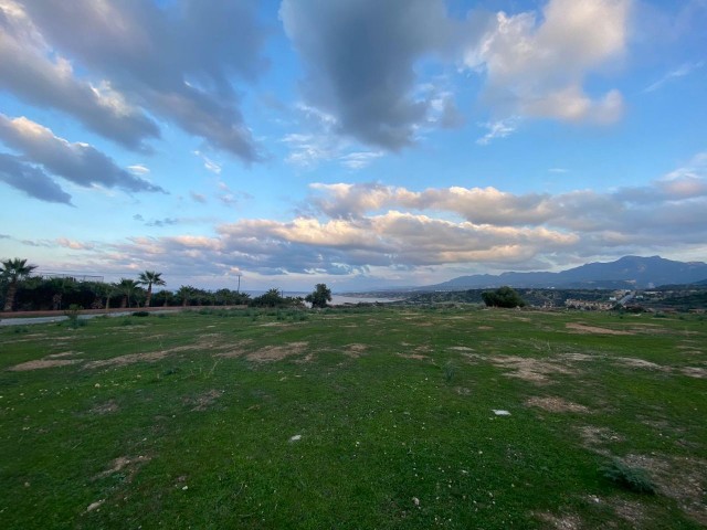 GRUNDSTÜCK ZUM VERKAUF IN KYRENIA