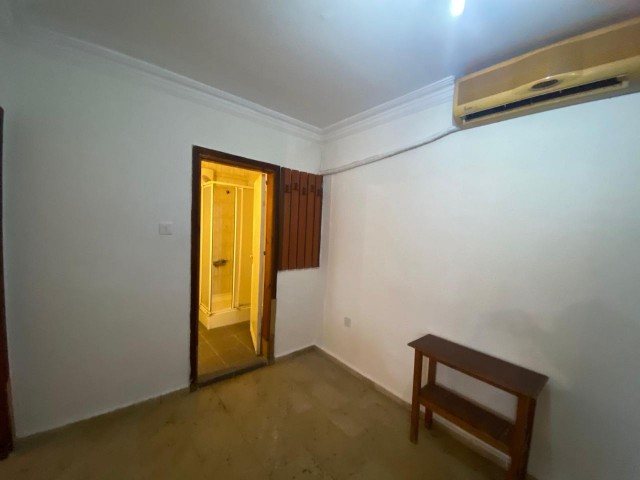 FOR RENT 1+1 APARTMENT BASEMENT FLOOR IN GUINEA