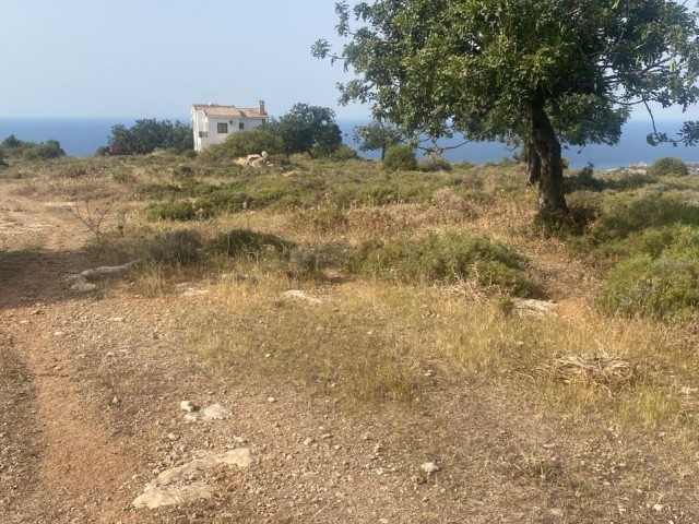 Residential Zoned Plot For Sale in Beşparmak, Kyrenia