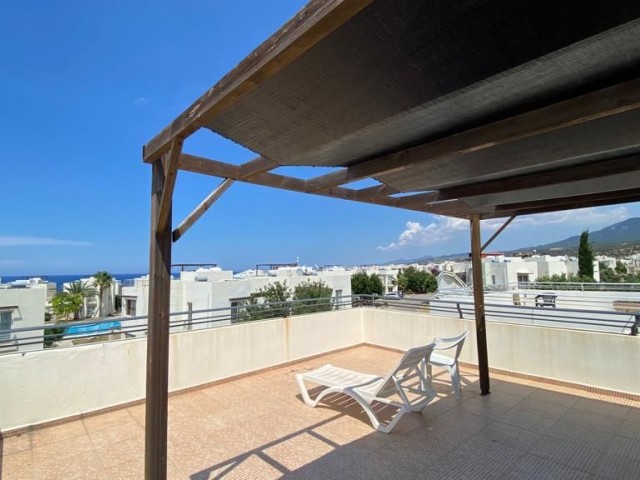 2+1 PENTHOUSE FOR SALE IN ESENTEPE