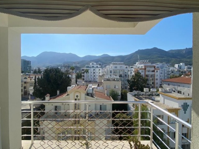 3+1 FLAT FOR SALE IN KYRENIA CENTER