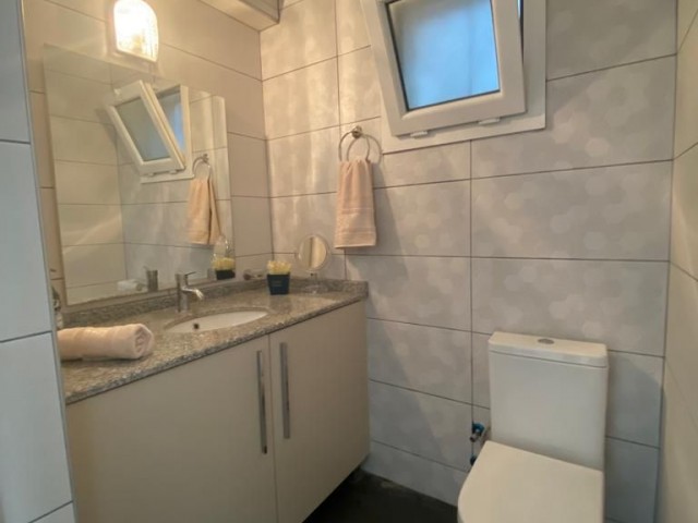 3+1 FLAT FOR SALE IN KYRENIA CENTER