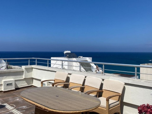 3+1 PENTHOUSE ZU VERMIETEN IN KYRENIA