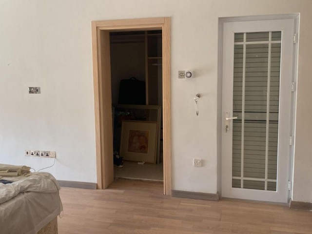 GİRNE'DE KİRALIK 3+1 PENTHOUSE