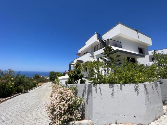 3+1 VILLA MIT POOL ZUM VERKAUF IN KYRENIA