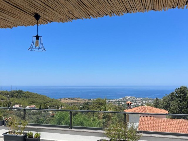 3+1 VILLA MIT POOL ZUM VERKAUF IN KYRENIA